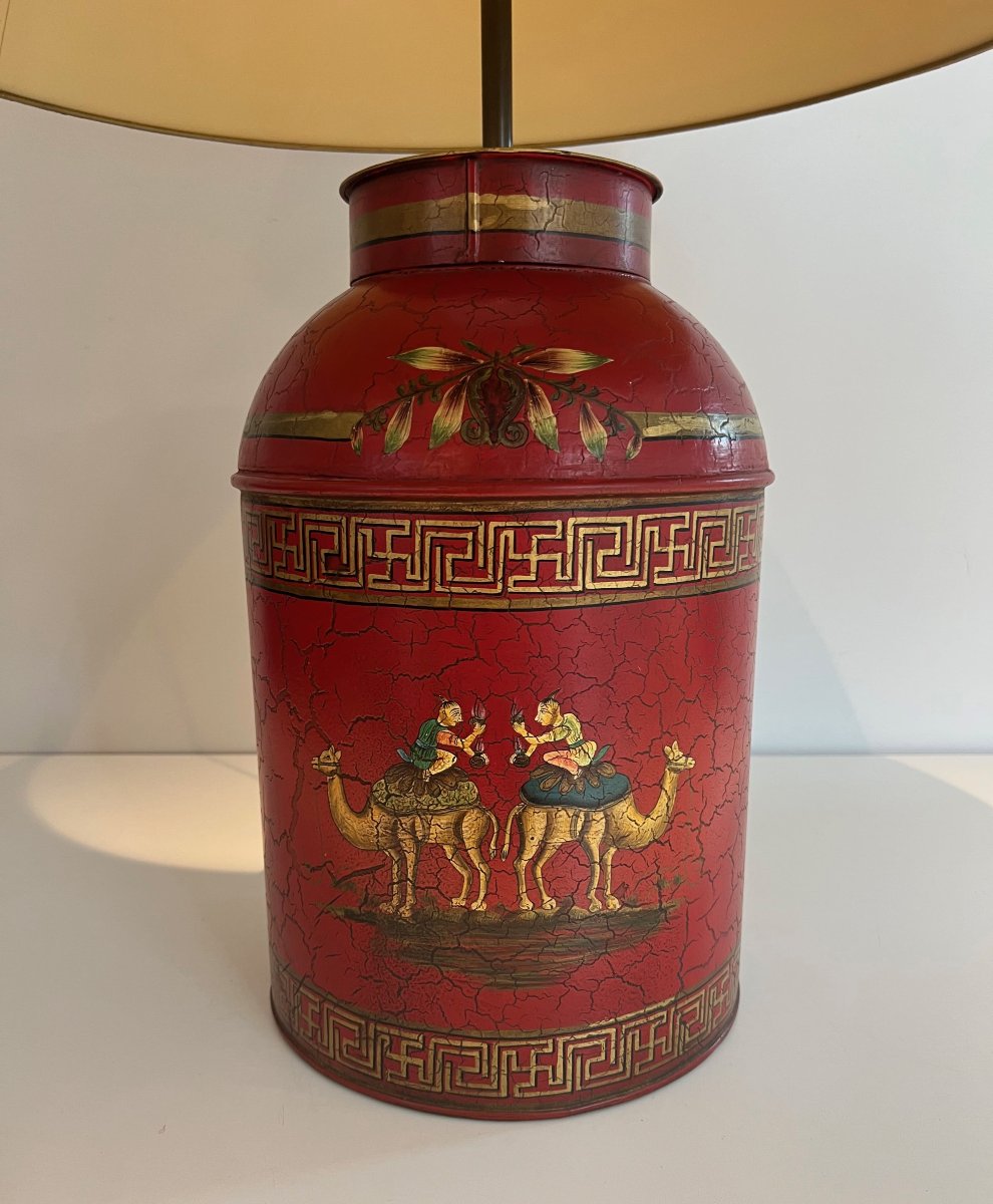 Red Painted Tole Lamp With Chinoiserie Decor, 20th Century.-photo-1