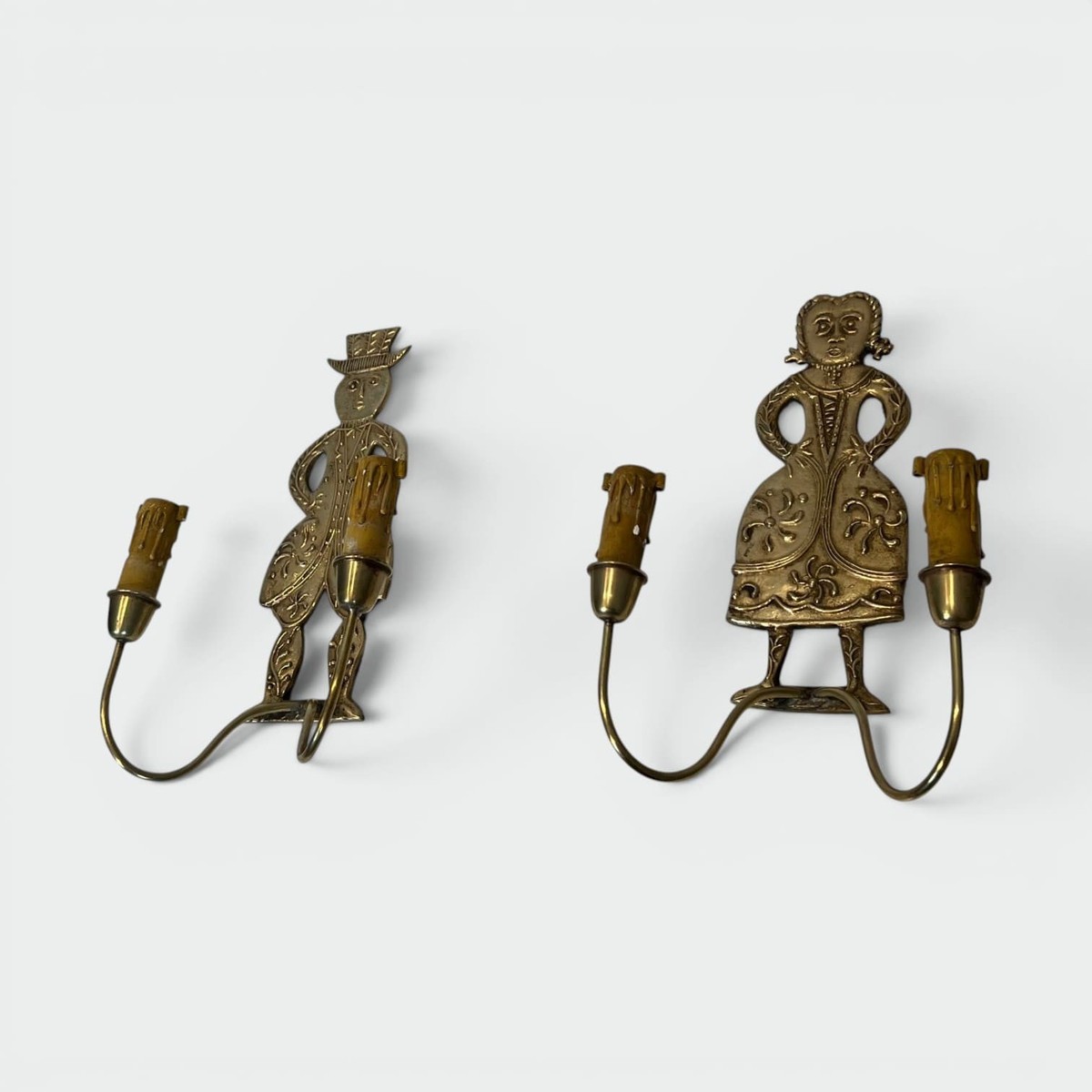 Pair Of Neoclassical Brass Sconces With Figural Decoration, Man And Woman With Two Lights. Fren-photo-2