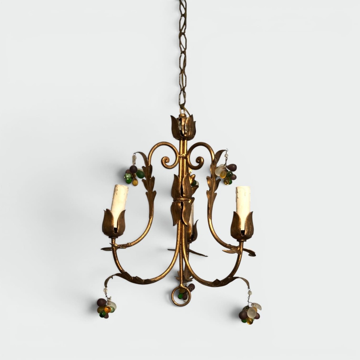 Pair Of Gilt Metal Chandeliers With Foliage And Coloured Glass Grape Clusters, Four Arms. Itali-photo-4