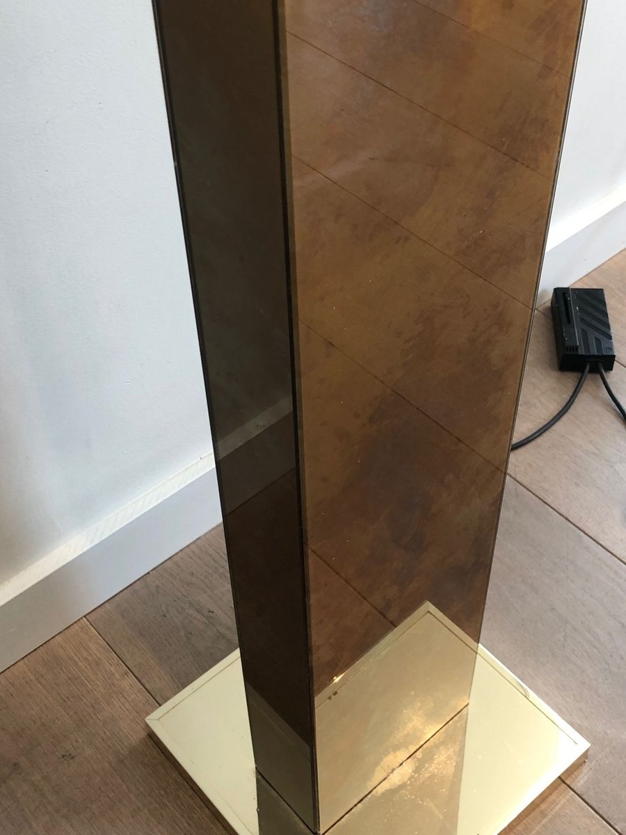 Gilt Lucite And Gilt Metal Floor Lamp, Italian Work, Circa 1970-photo-4