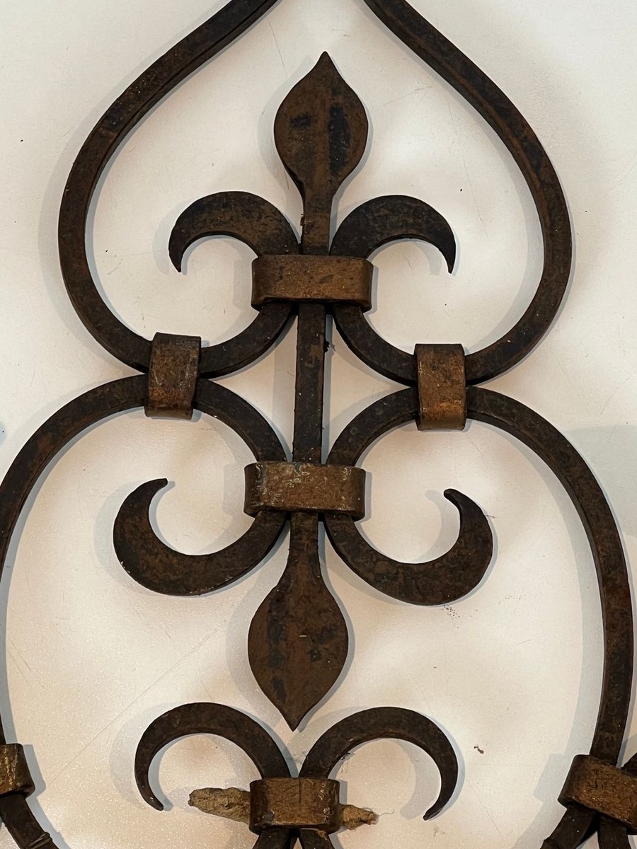 Paire d’Appliques en Fer Forgé à Deux Bras, Dossier à Volutes et Fleur-de-Lys-photo-6