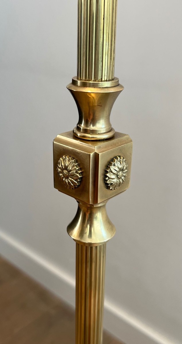 Neoclassical Brass Floor Lamp With Claw Feet, By Maison Jansen, French Work, Circa 1940-photo-3
