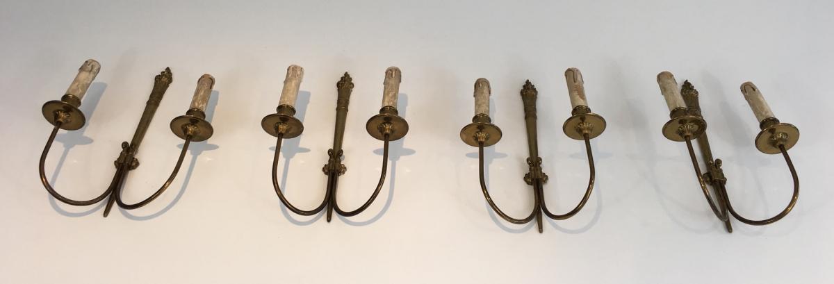 Suite Of Four Neoclassical Wall Sconces In Bronze.-photo-3