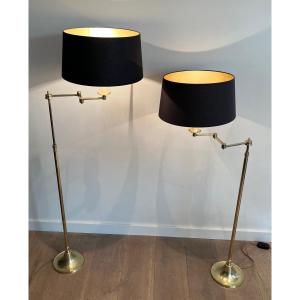 Paire de lampes liseuses ajustables en laiton à bras amovible attribué à la Maison Jansen