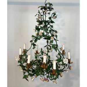 Important Lustre Corbeille en Feuillage de Métal Laqué Vert et Fleurs de Porcelaine de Meissen 