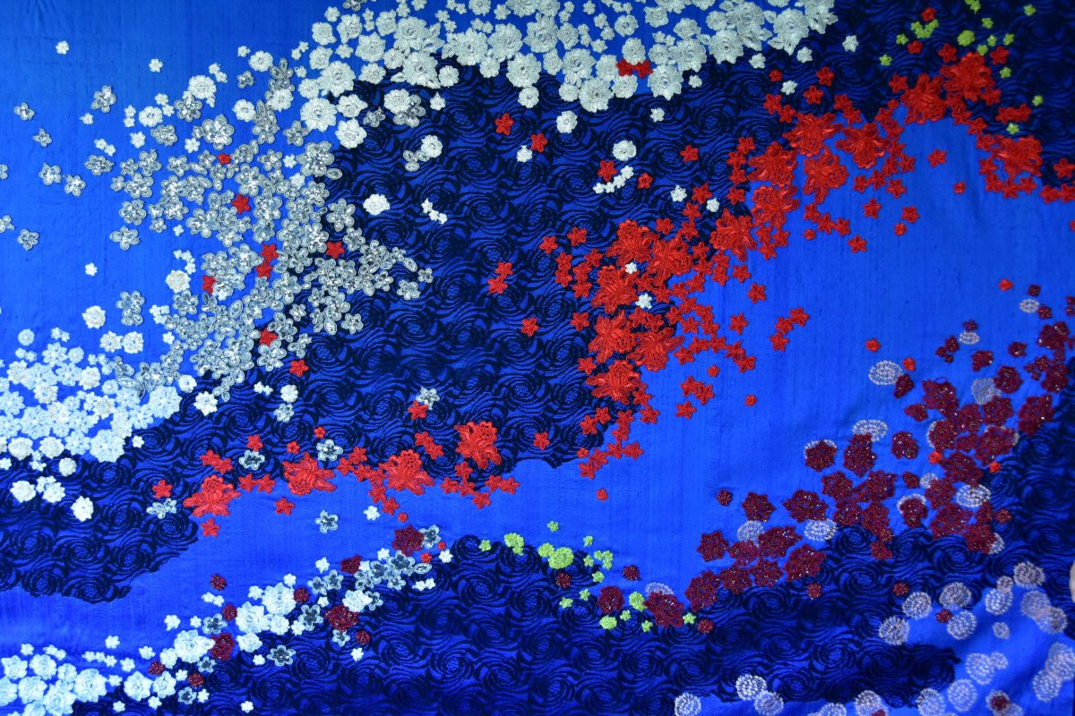 Antique Lace On Wild Silk. Zenga "blue Wave" 245 X 129 Cm-photo-3