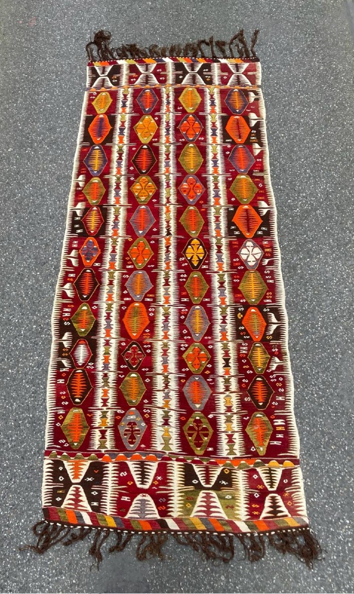 Kilim Anatolia - Mut. Circa 1920. 308 X 120 Cm