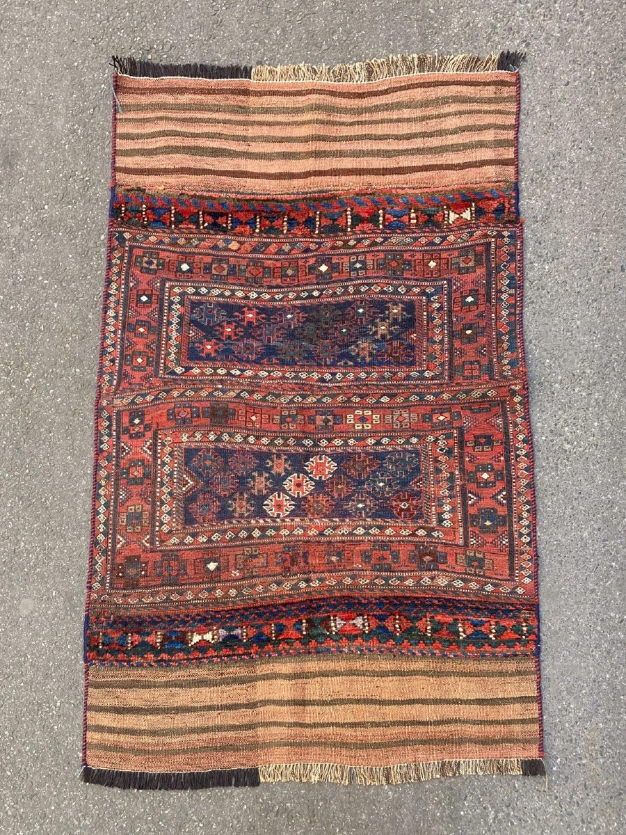 Double Open Dromedary Satchel. Bathiyari - Persia. Circa 1880. 172 X 104 Cm