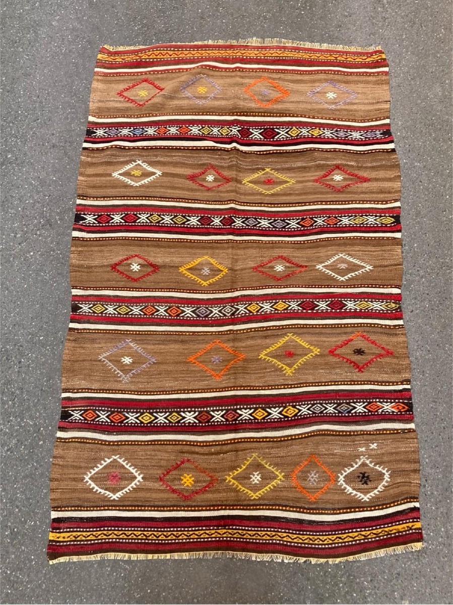 Kilim Korkuteli. Anatolia. Circa 1970. 226 X 132 Cm