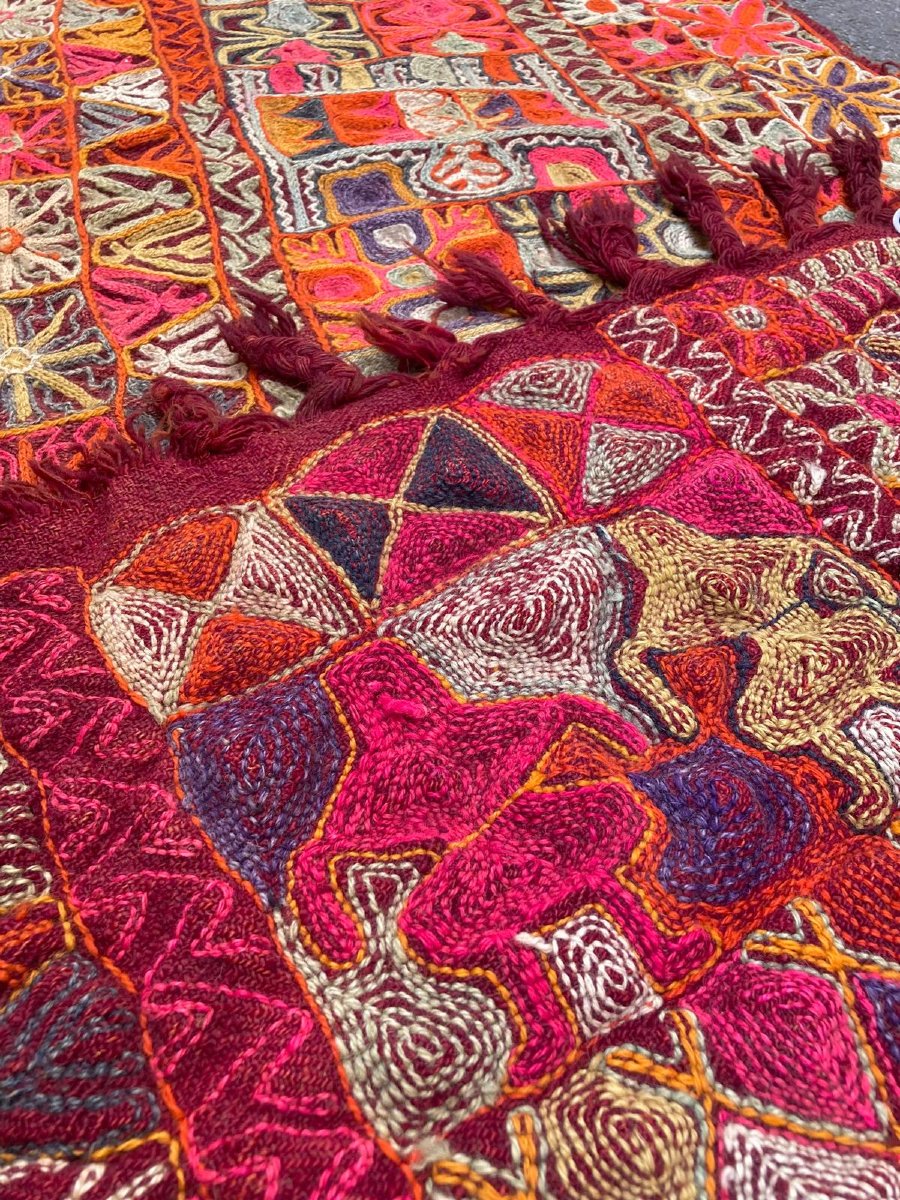 Kilim / Broderie. Irak. Années 1970. 235 x 72 cm-photo-8