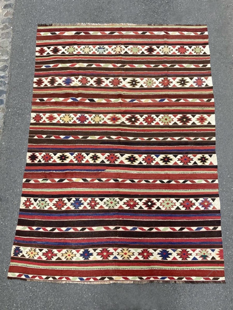 Kilim Shirvan - Caucase. Circa 1920.  270 x 178 cm