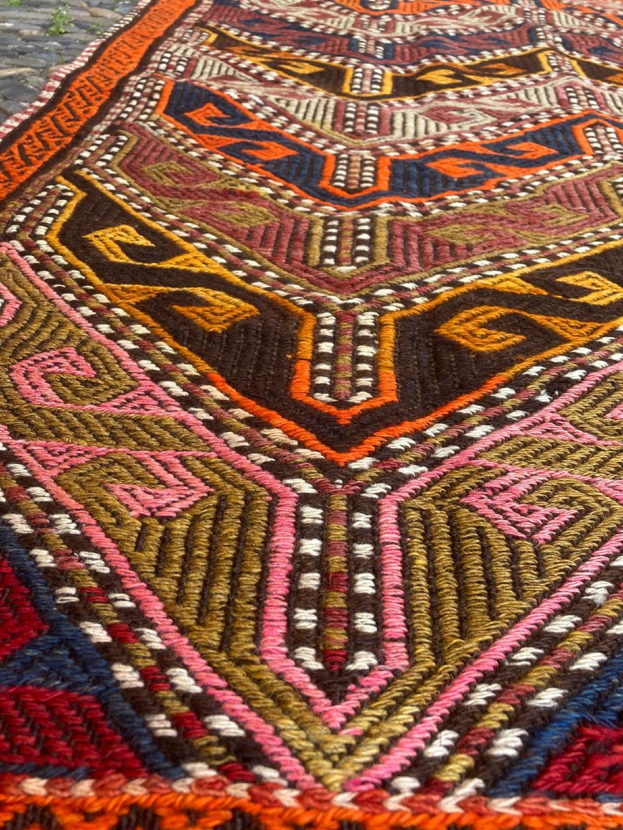 Tapis / Cicim Mut. Anatolie. Circa 1920. 138 x 98 cm-photo-2