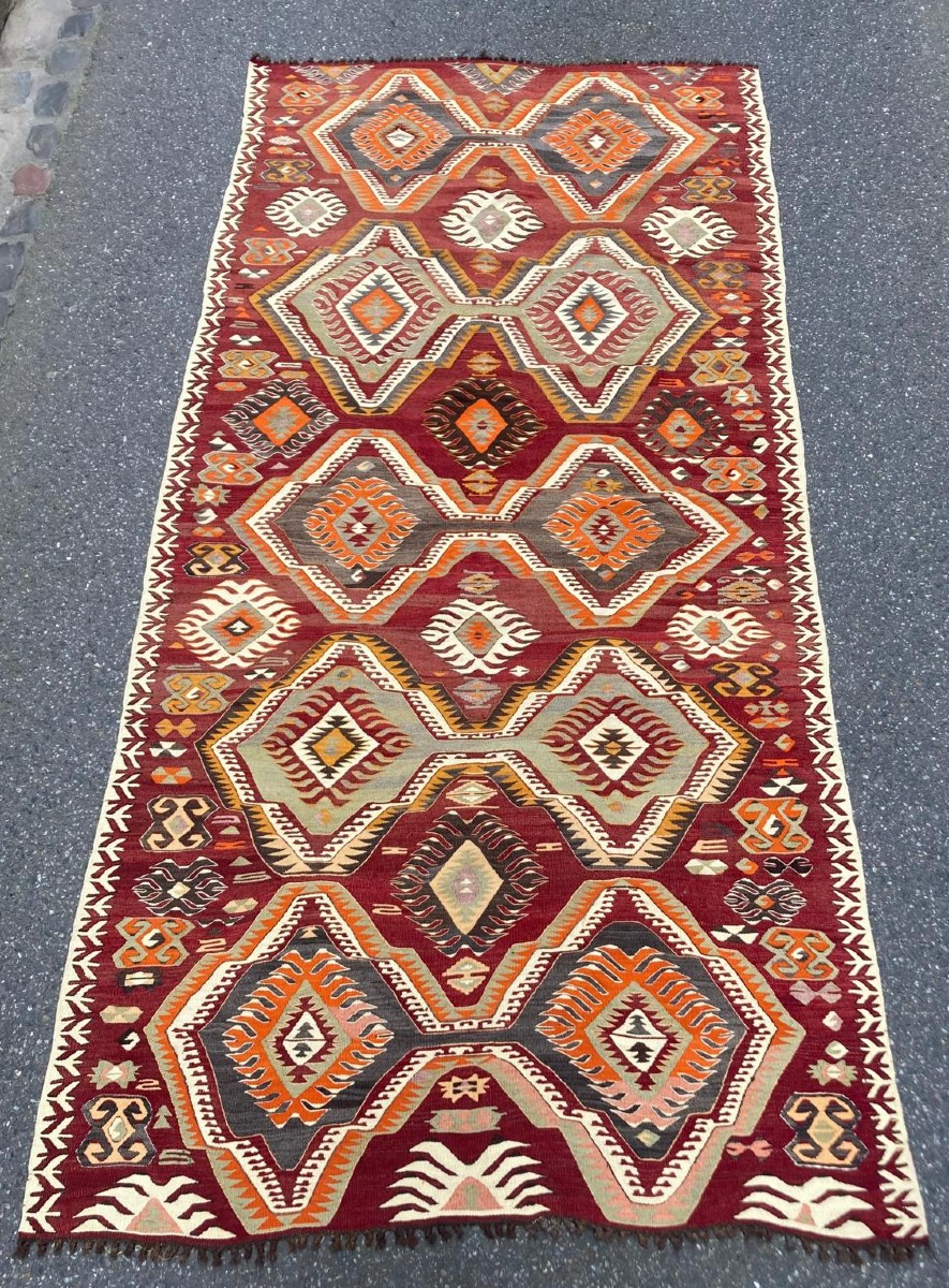 Kilim Taurus Mountains - Anatolia. Circa 1930. 310 X 147 Cm