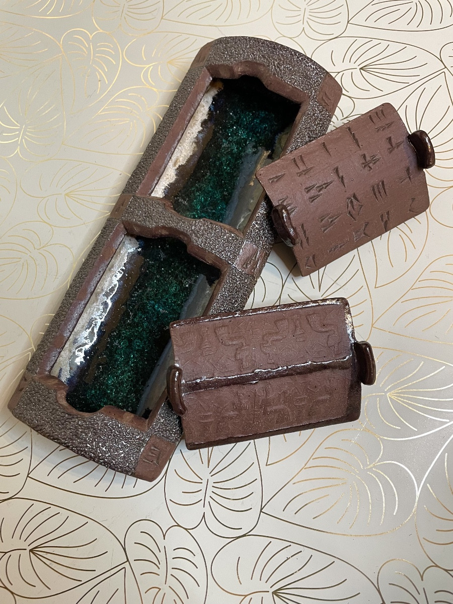 Plumier « Buveurs de bière » Céramique Claude Agier Mollinari 