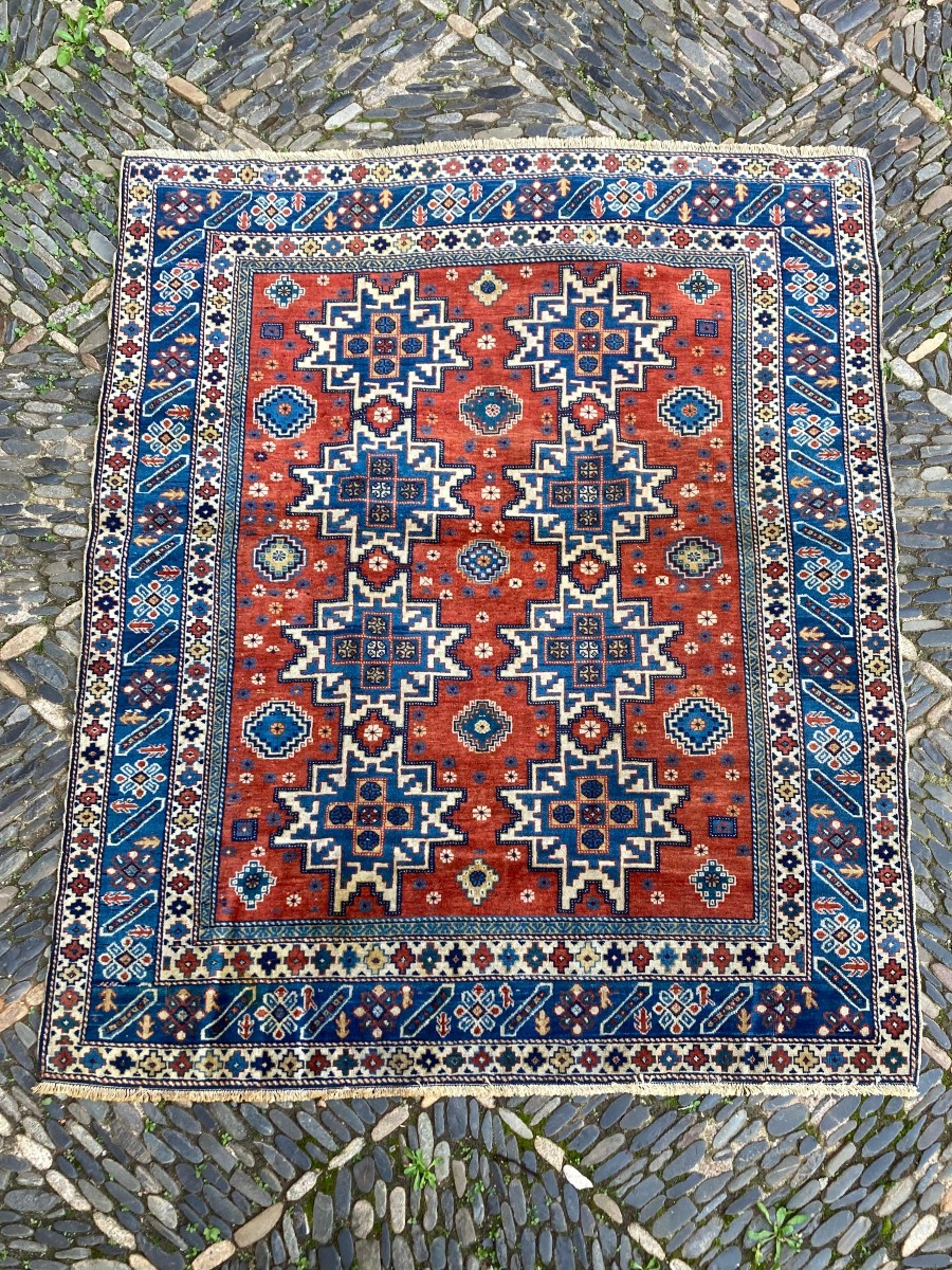 Shirvan Rug - Caucasus. Circa 1930. 145 X 120 Cm