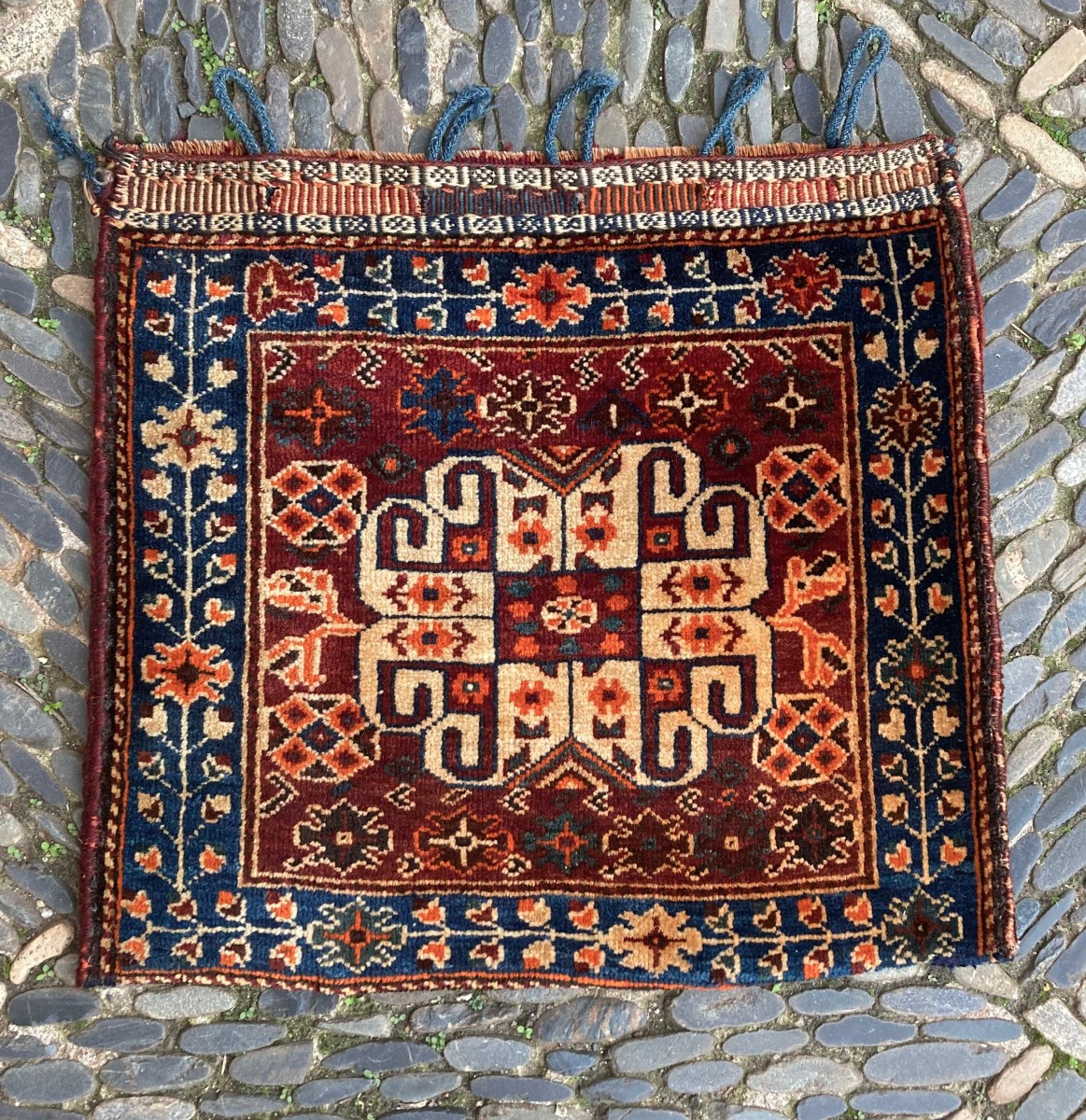 Khorjin (bag) Qashqai. Persian. Circa 1900. 55 X 52 Cm