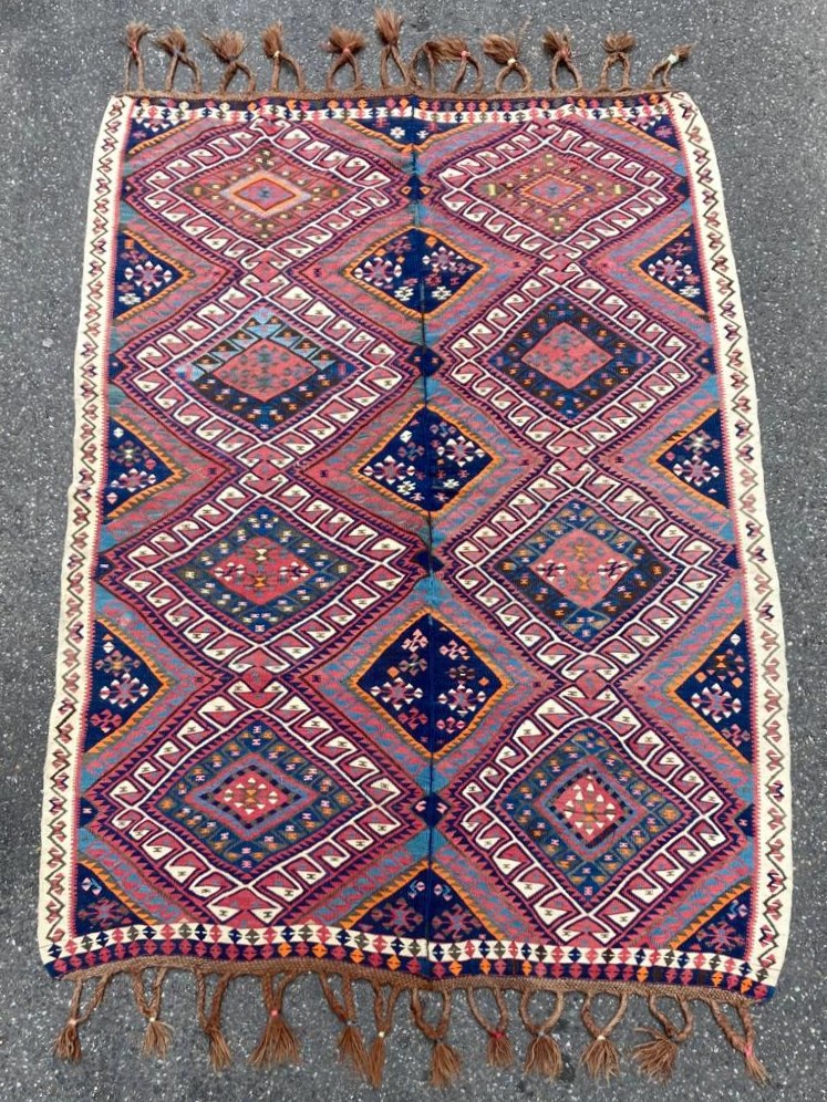 Kilim Hakkari - Anatolia. Circa 1900. 233 X 157 Cm