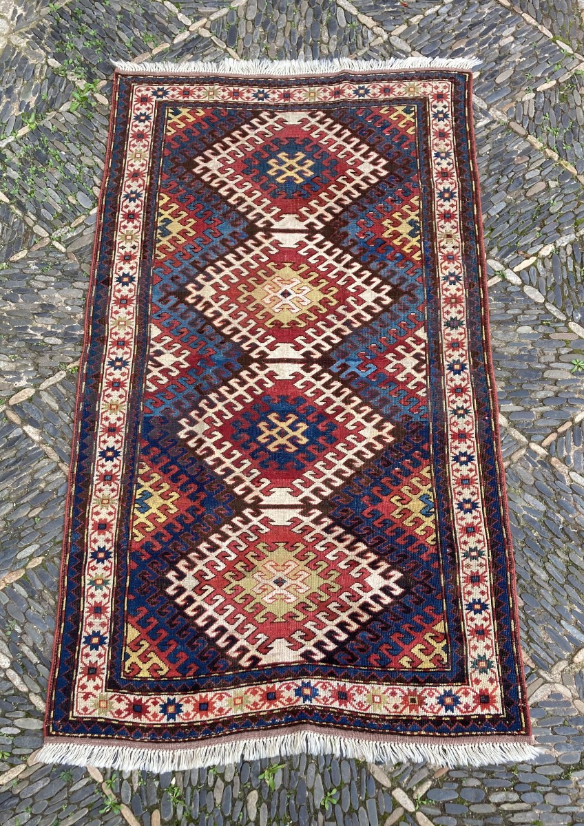 Tapis Karabakh. Arménie. Circa 1880. 202 x 111 cm
