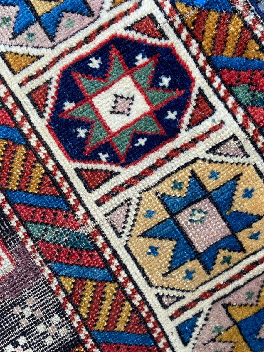 Karabag Rug - Armenia. Caucasus. Late 19th Century. 275 X 92 Cm-photo-1