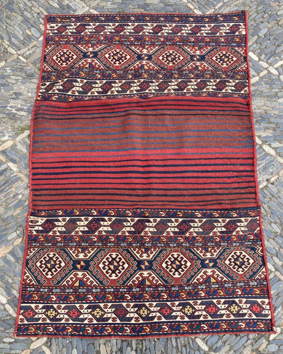 Maffrash Karabag Caucasus. Circa 1900. 163 X 104 Cm