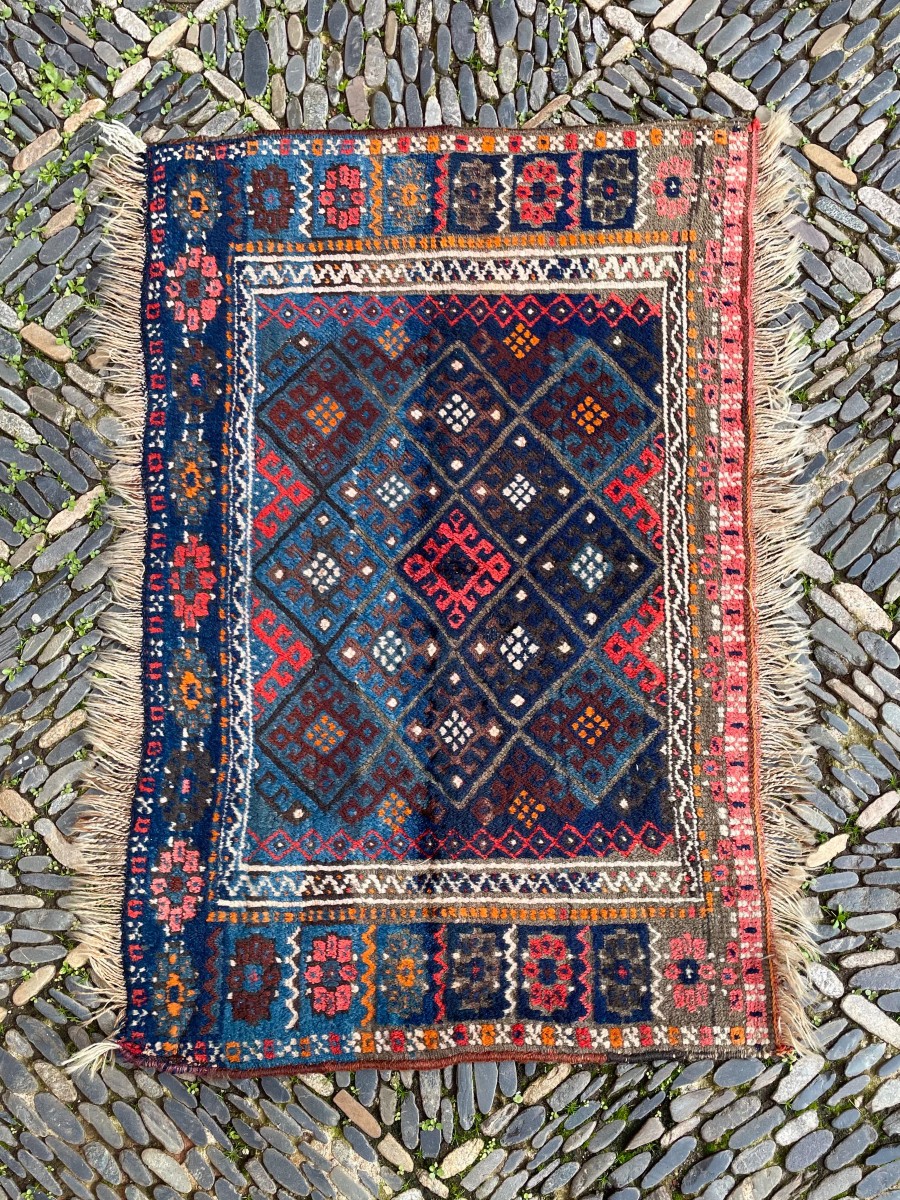 Rug. Jaff Kurdish Saddlebag Front. Persia. Circa 1900. 114 X 75 Cm 