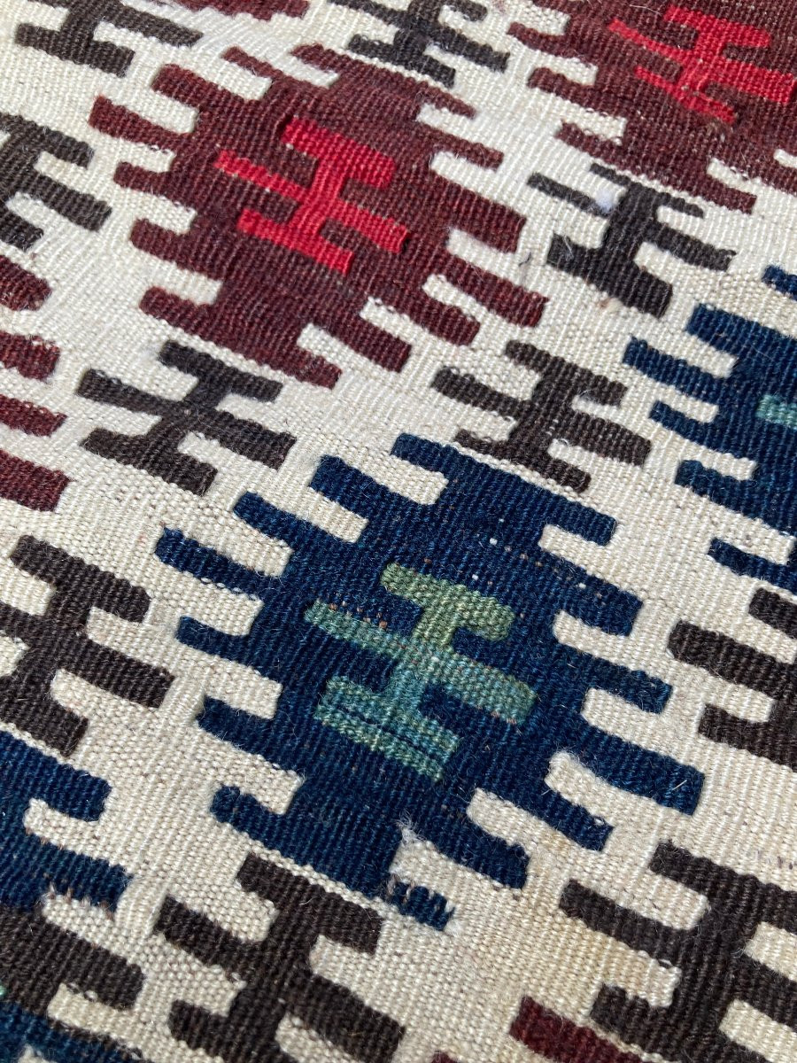 Paire de fragments de Maffrash Shahsaven / Perse. Circa 1850. 58 x 54 cm cm (x2)-photo-1