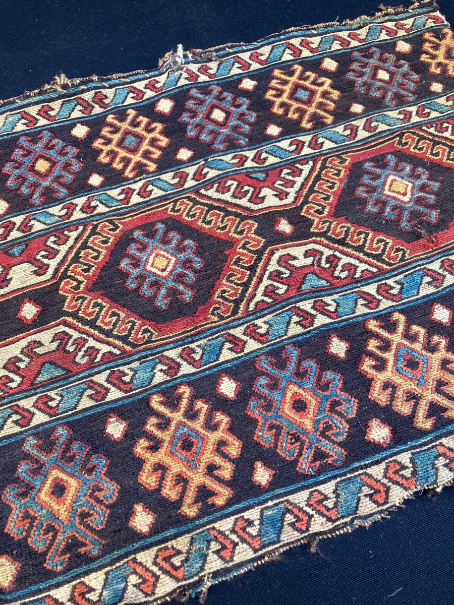 Maffrash Karabag Caucase. Circa 1880. 53 x 43 cm