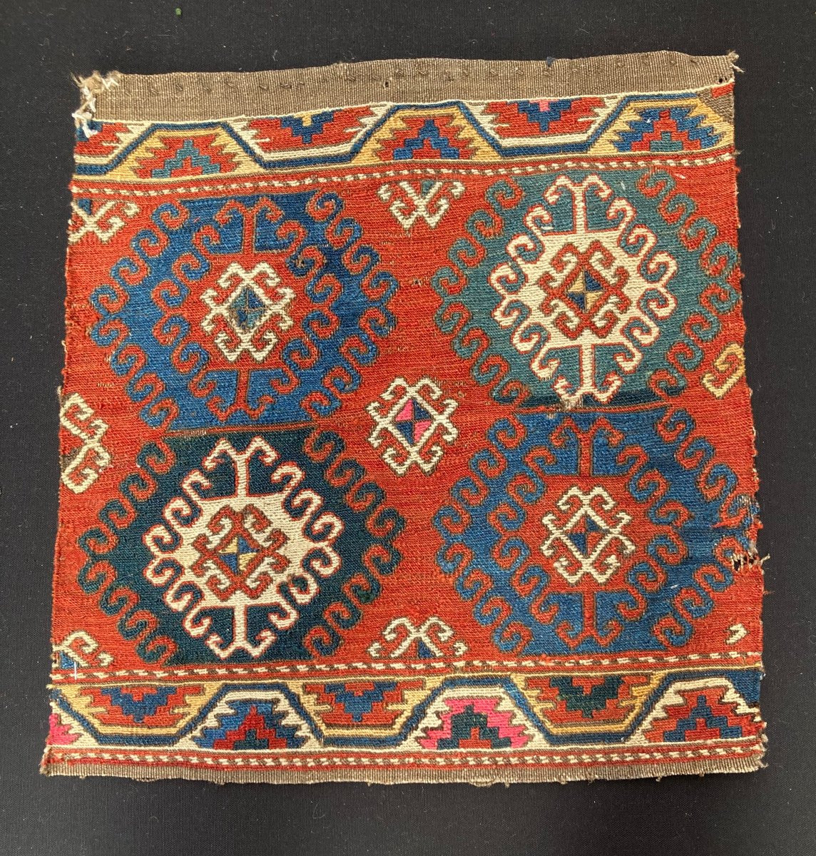 Paire de fragments de Maffrash Karabakh / Caucase. Circa 1880. 52 x 48 cm -photo-2