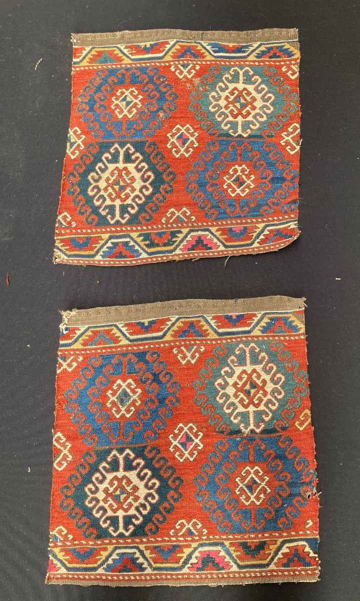 Paire de fragments de Maffrash Karabakh / Caucase. Circa 1880. 52 x 48 cm 