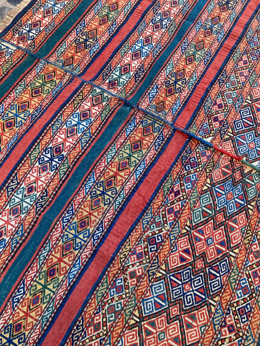 Kilim entièrement brodé. Shahsaven / Perse. Circa 1880. 152 x 110 cm-photo-3