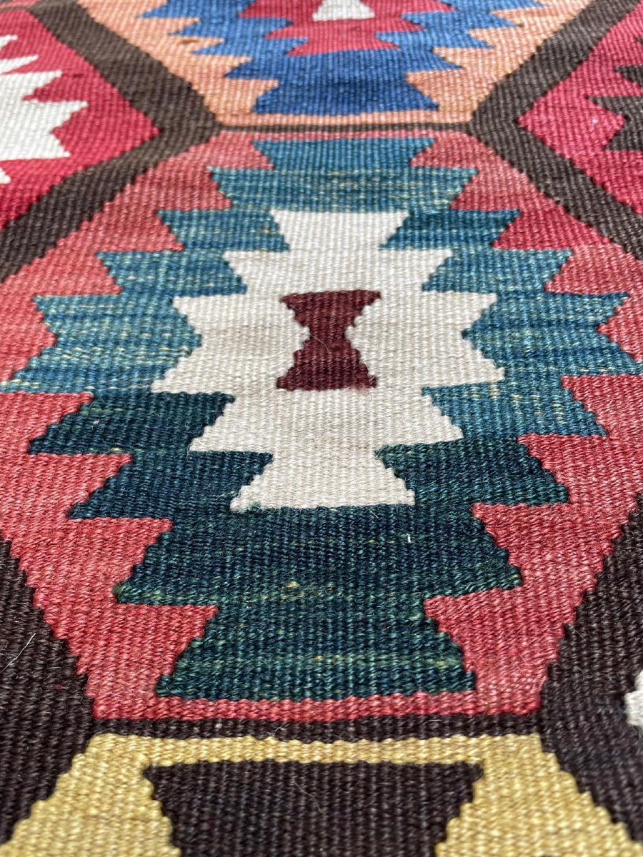 Kilim Qashqai - Veramin. Perse. Circa 1880. 350 x 145 cm-photo-1