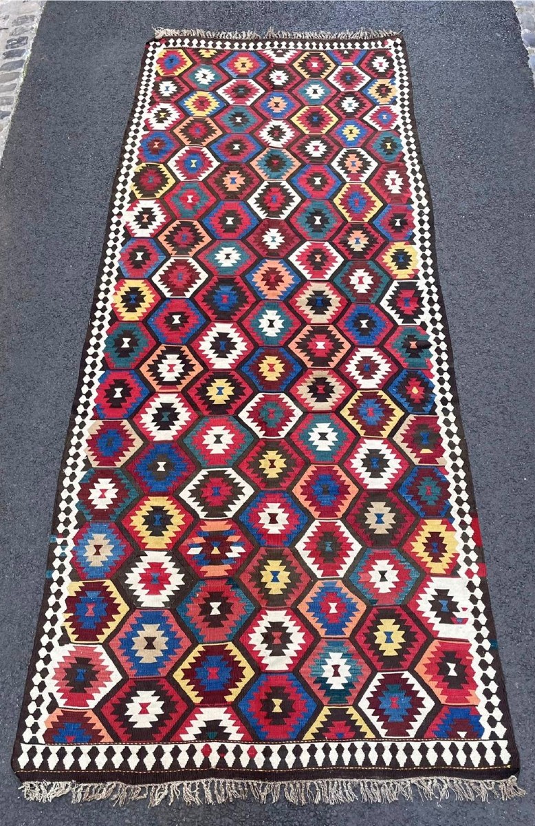 Kilim Qashqai - Veramin. Perse. Circa 1880. 350 x 145 cm