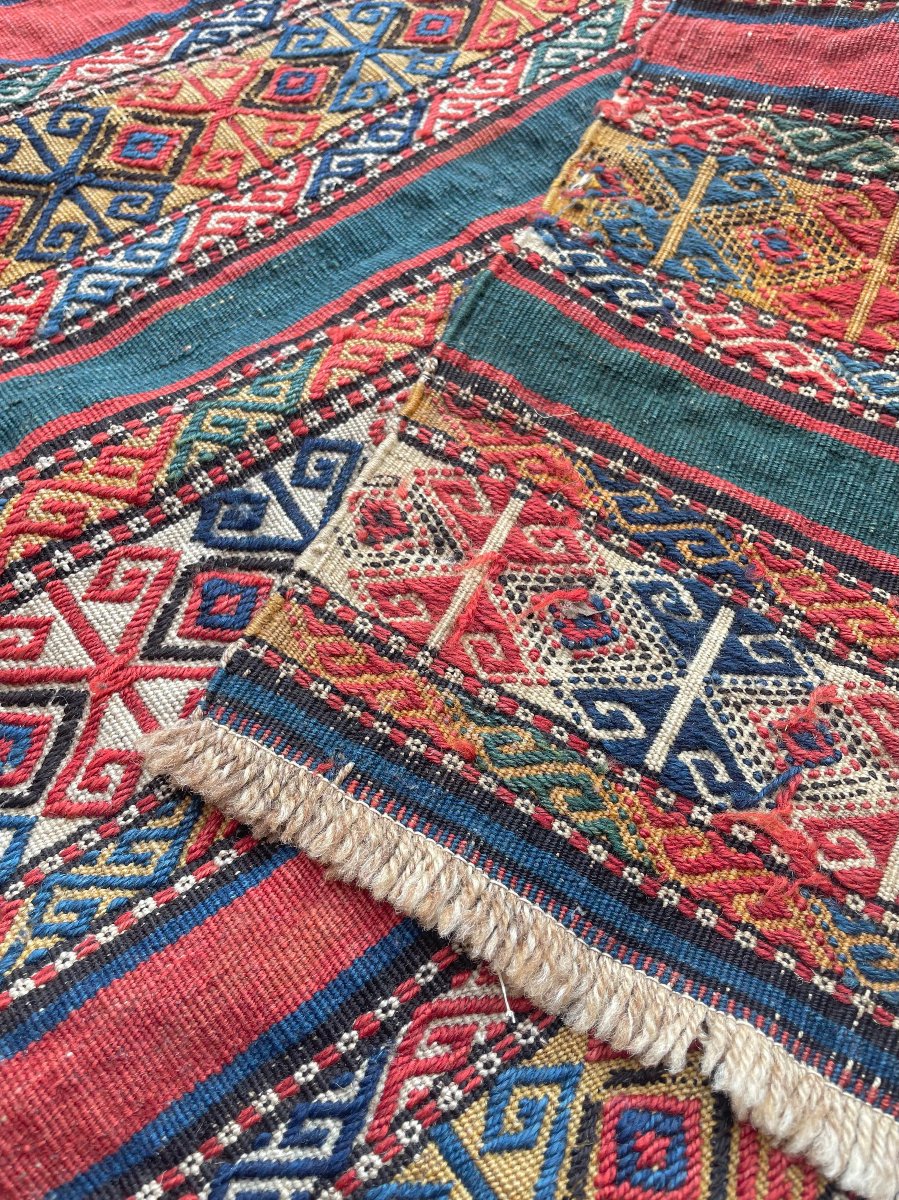 Kilim entièrement brodé. Shahsaven / Perse. Circa 1880. 152 x 110 cm-photo-6