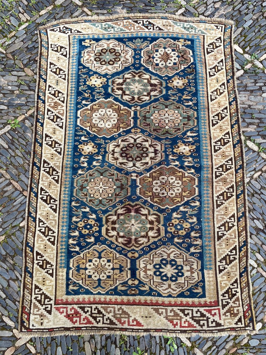 Shirvan Carpet - Caucasus. Circa 1880. 155 X 101 Cm-photo-2