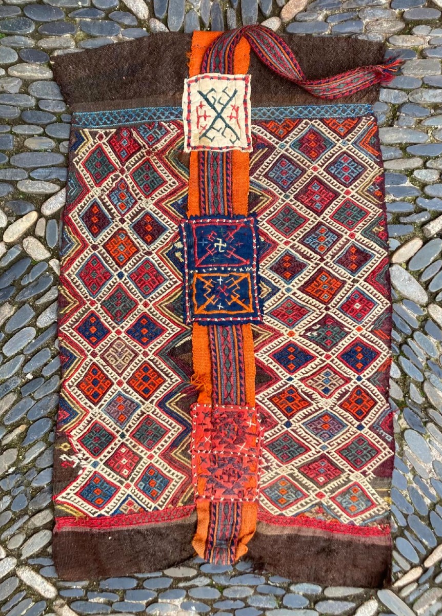 Kilim Cuval Obruk / Anatolie. Circa 1880. 90 x 52 cm