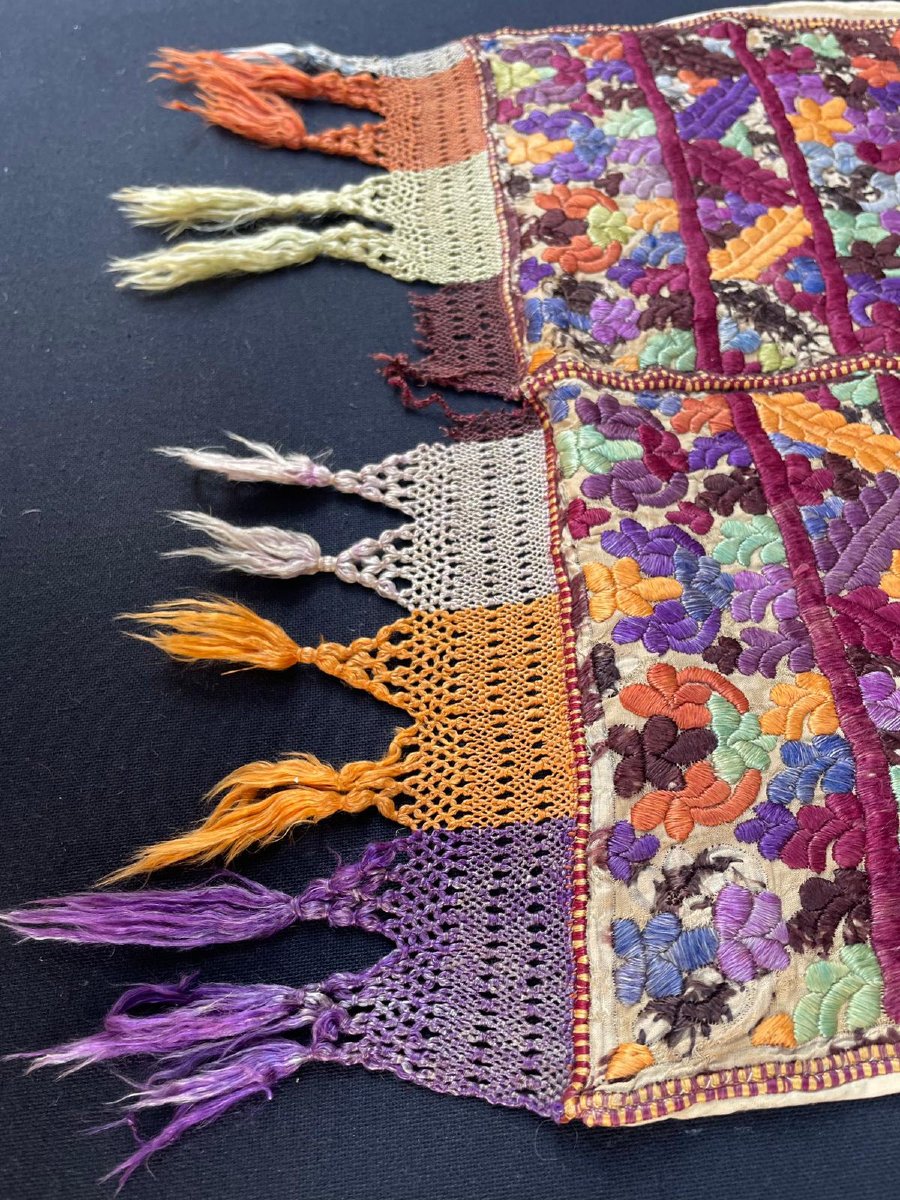 Broderie sur Soie. Khamiya. Rabat. Maroc. Circa 1900. 55 x 42 cm-photo-5