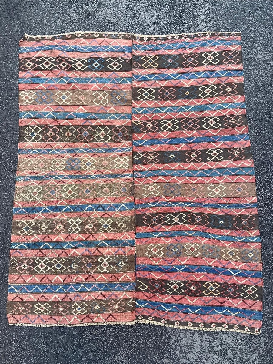 Kilim Verneh / Caucasus. Circa 1870. 233 X 183 Cm-photo-2