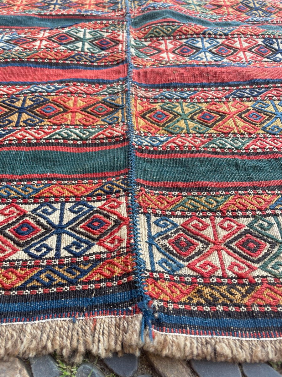 Kilim entièrement brodé. Shahsaven / Perse. Circa 1880. 152 x 110 cm-photo-2