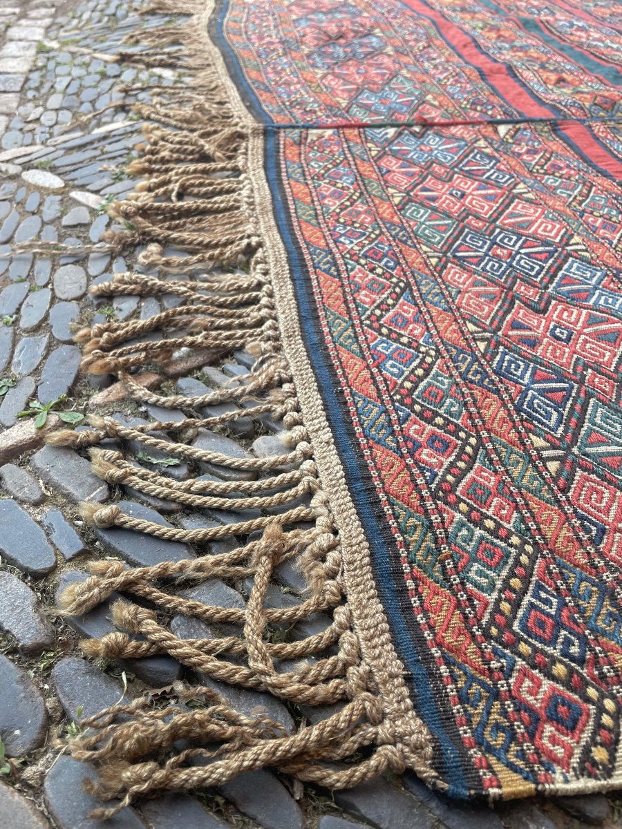 Kilim entièrement brodé. Shahsaven / Perse. Circa 1880. 152 x 110 cm-photo-2