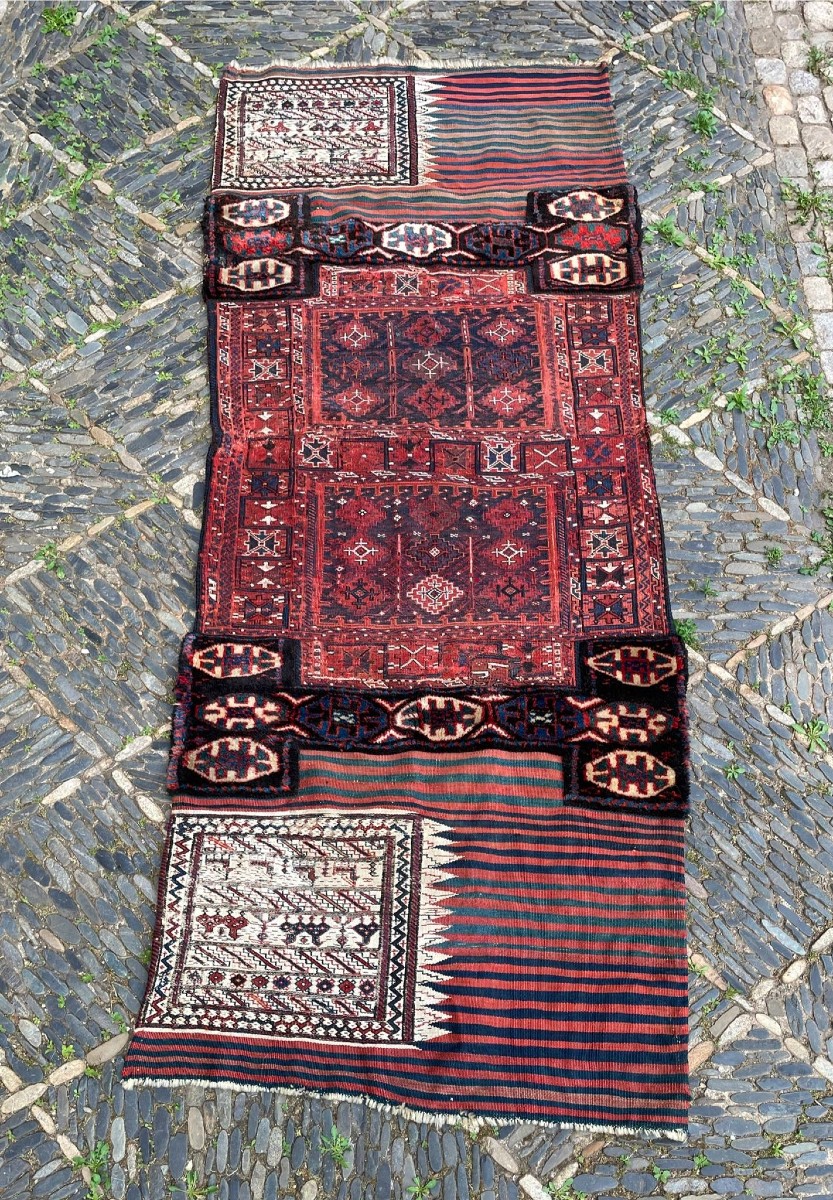 Double Open Dromedary Bag. Bathiyari - Persia. Circa 1880. 230 X 93 Cm
