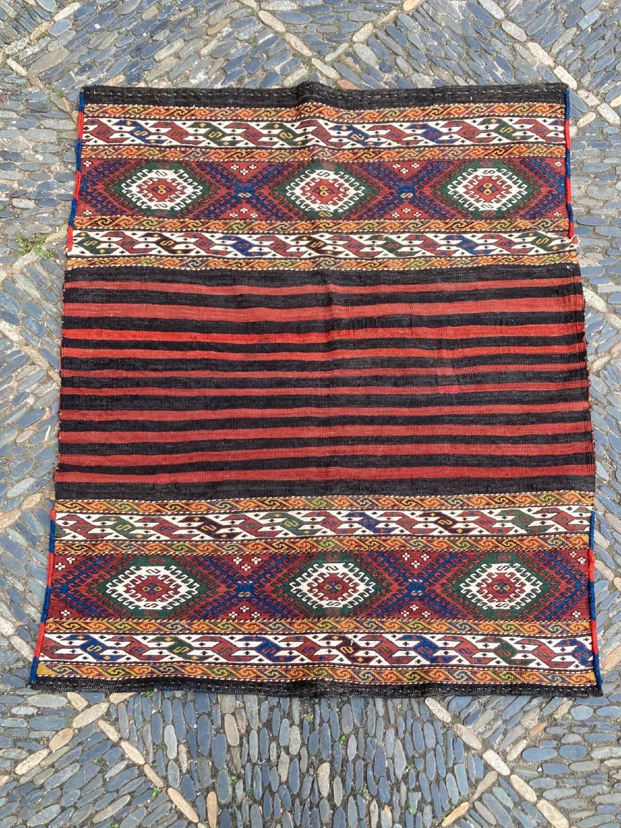Maffrash Karabag Caucasus. Circa 1900. 132 X 110 Cm