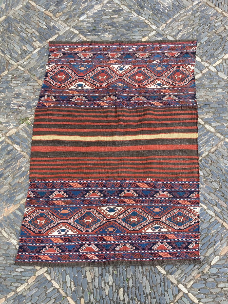 Maffrash Karabag Caucase. Circa 1880.  150 x 100 cm