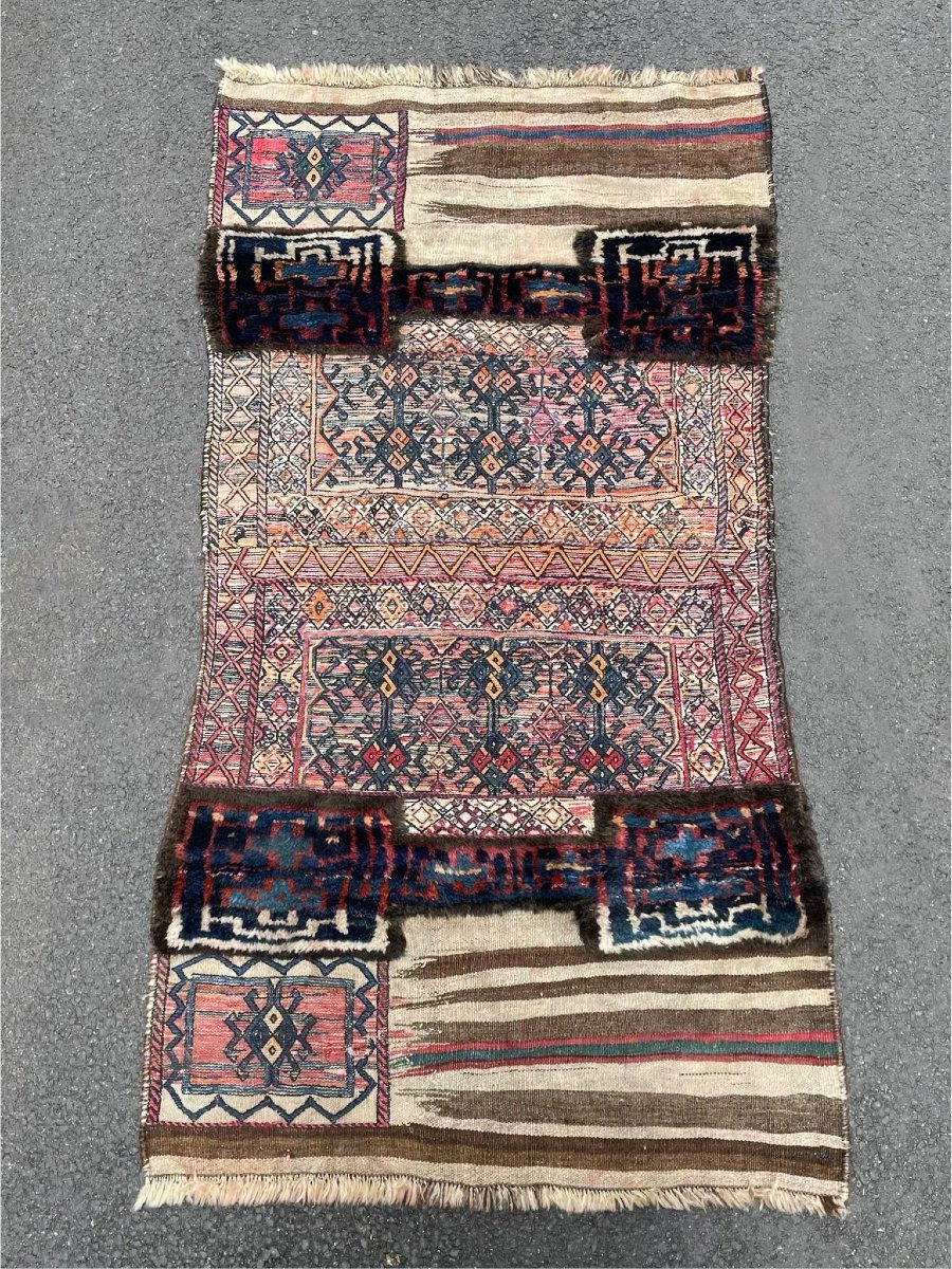 Double sacoche de dromadaire ouverte. Bathiyari - Perse. Circa 1900. 185 x 100 cm1 cm 