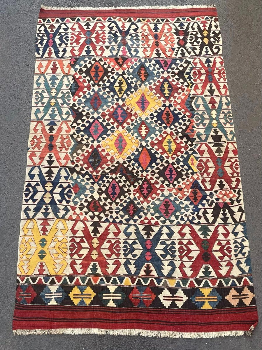 Taurus Mountains Kilim. Anatolia. Circa 1900.  255 X 146 Cm