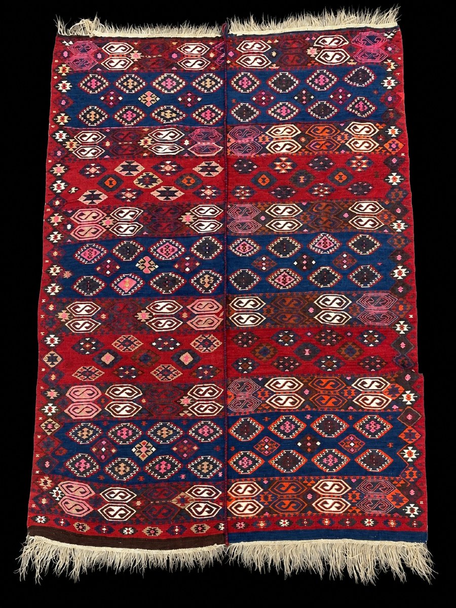 Kilim Hakkari - Anatolie. Circa 1880. 238x 168 cm