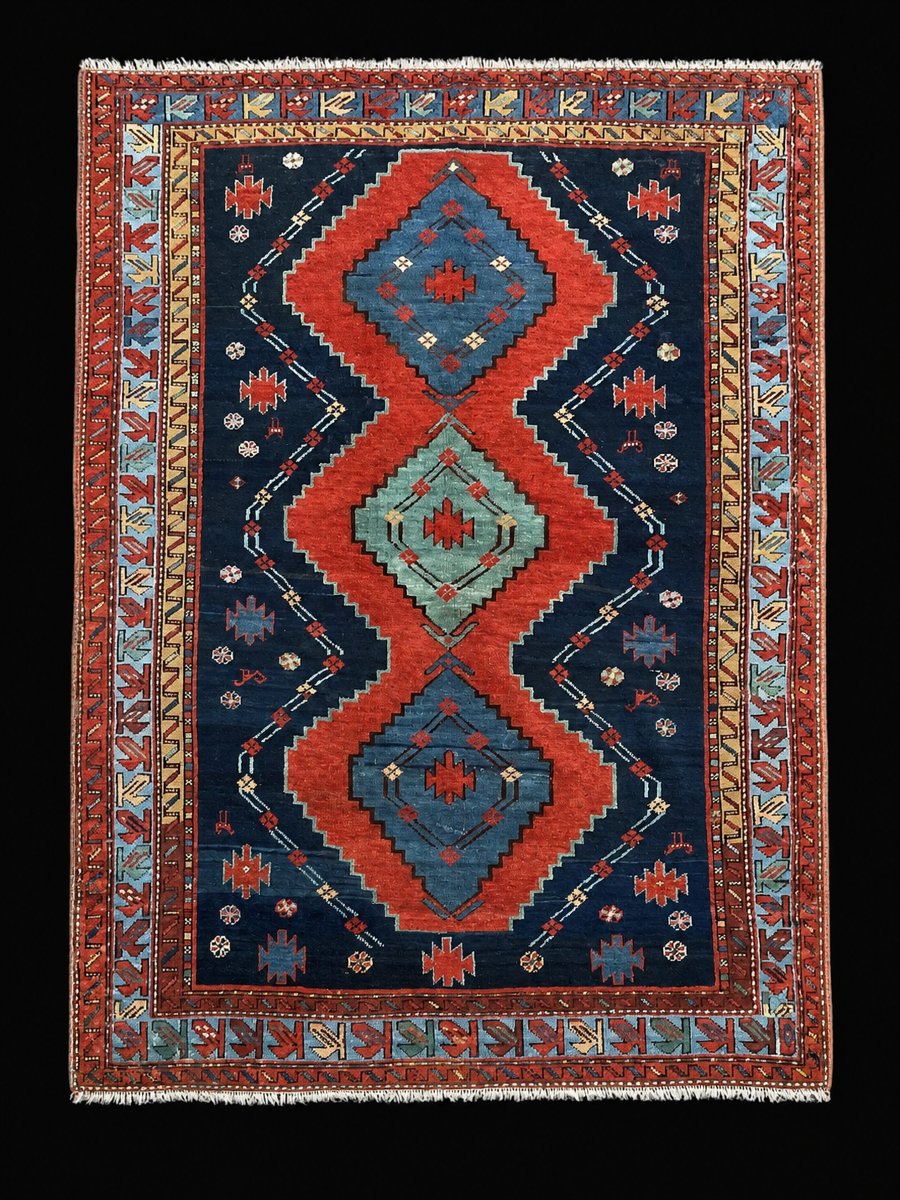 Tapis Kazak. Caucase. Circa 1900. 215 x 152 cm