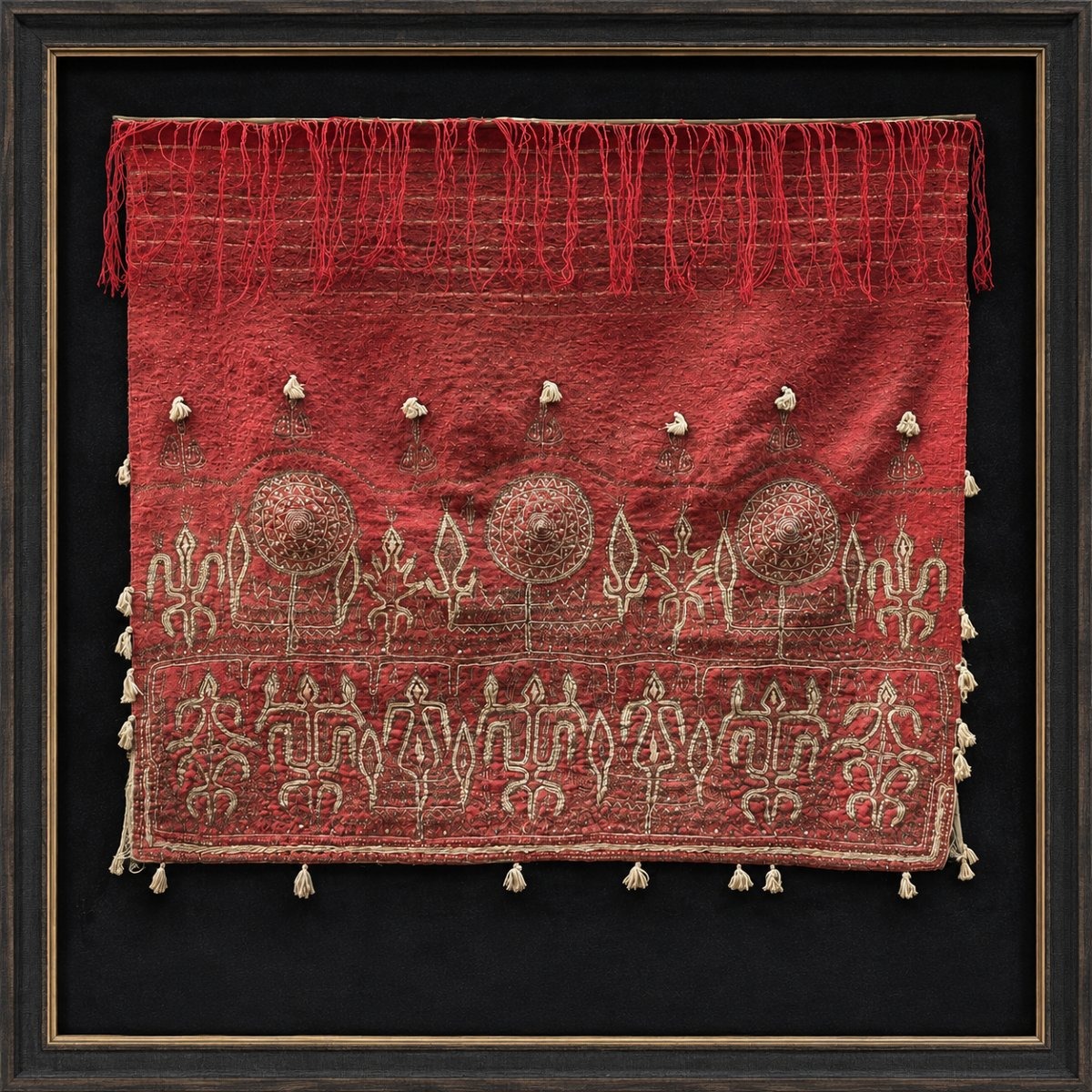 Étoffe tissée au fil d'or. Pakistan. Circa 1880. 106 x 106 cm