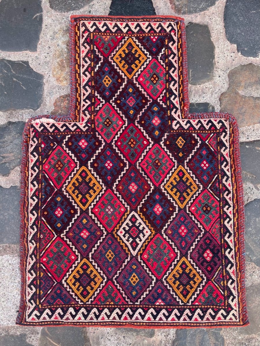 Namakdan (poche à sel). Qashqai. Perse. Milieu 20 ième. 53 x 38 cm