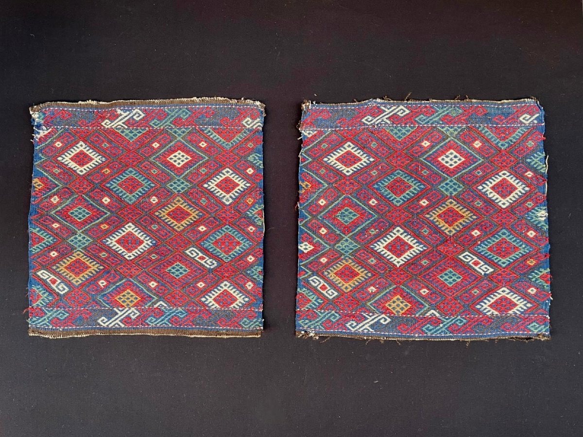 Paire fragments Maffrash Shasaven / Perse. Circa 1880. 50 x 50 cm (x2)