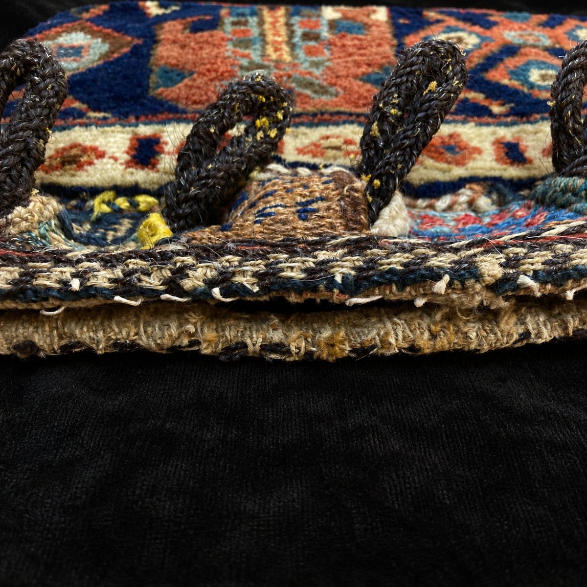 Khorjin (bag)  Qashqai. Persia. Circa 1900.  45 X 38 Cm-photo-3